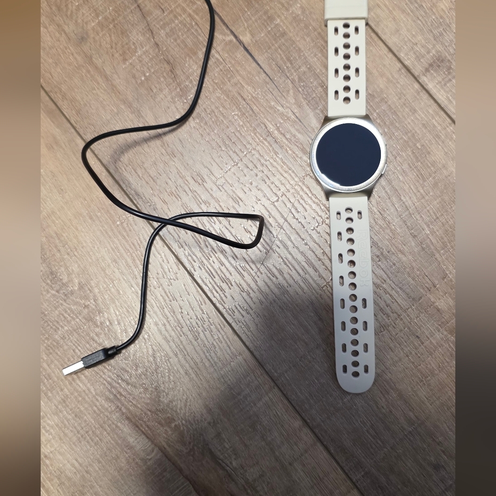 Reebok ($150) Fitness Smartwatch Beige Perforated Sport Band - Picture 6 of 6